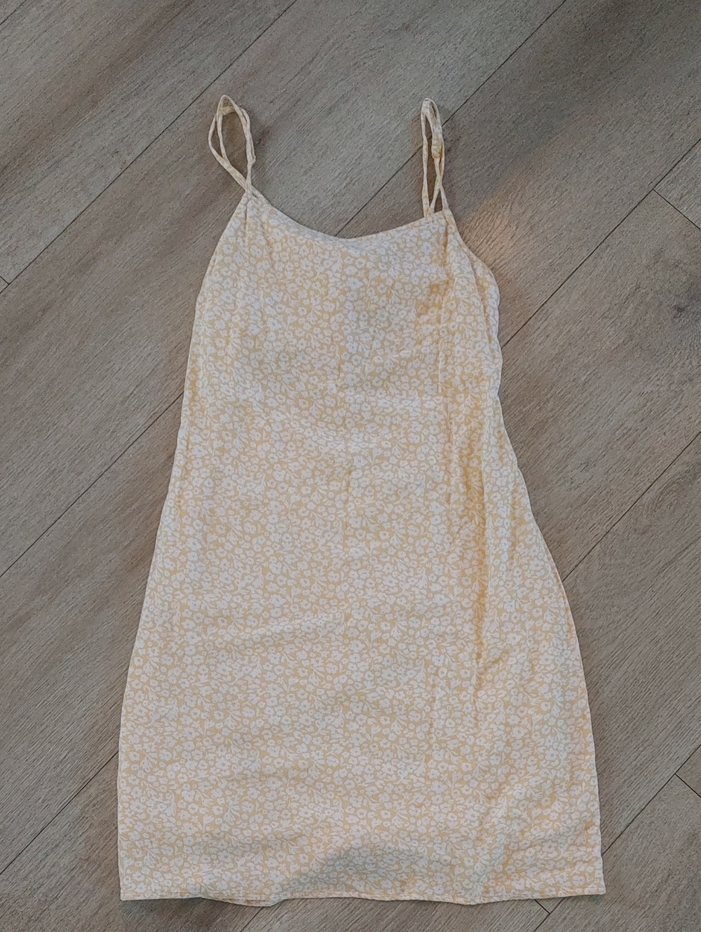 American Eagle Outfitters Pale Yellow Floral Slip Dress